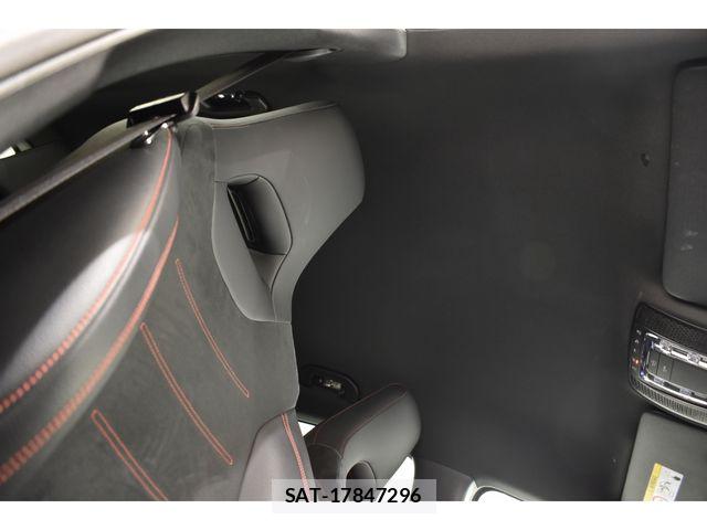 Mercedes Benz A-CLASS 2025-02 8074508-5