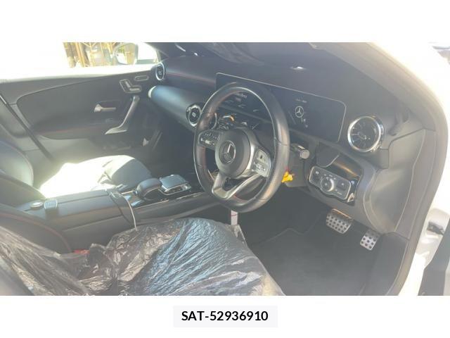 Mercedes Benz A-CLASS 2019-05 8074509-9