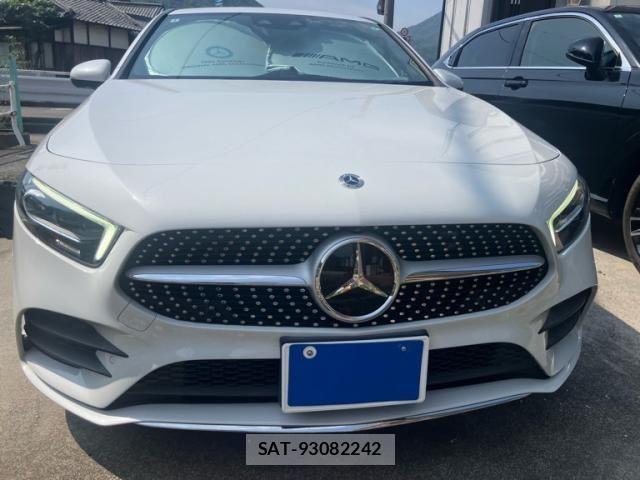 Mercedes Benz A-CLASS 2020-03 8100327-0