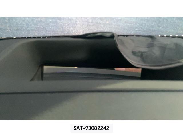 Mercedes Benz A-CLASS 2020-03 8100327-23
