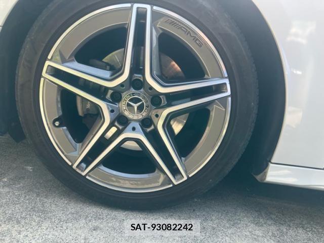 Mercedes Benz A-CLASS 2020-03 8100327-8