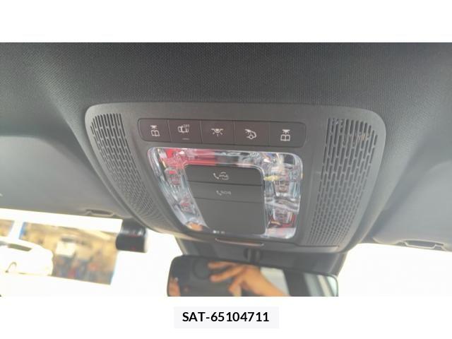 Mercedes Benz A-CLASS 2019-09 8100328-18