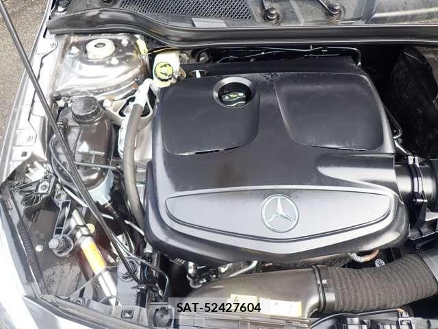 Mercedes Benz A-CLASS 2014-04 8100332-25