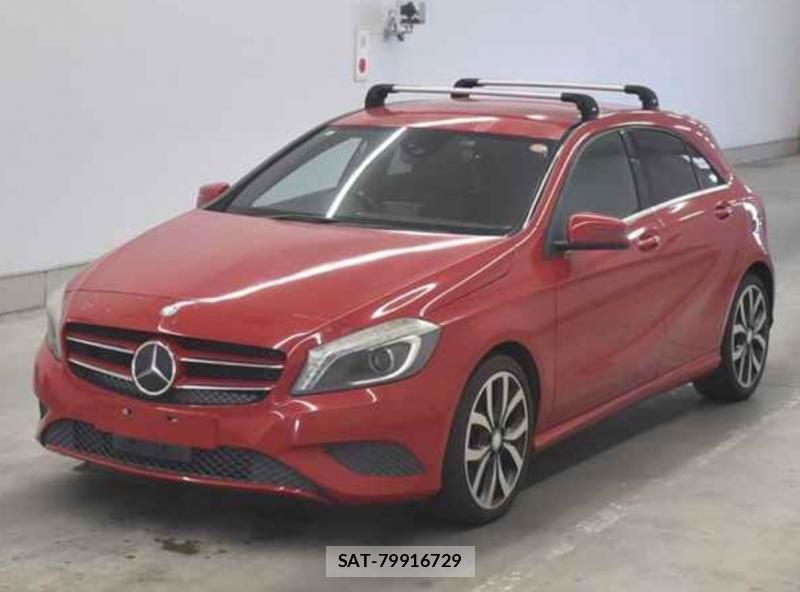 Mercedes Benz A-CLASS 2014-03 8135316-3