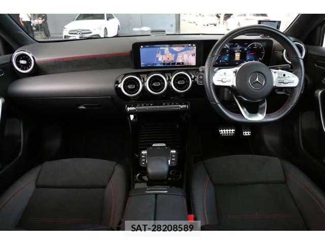 Mercedes Benz A-CLASS 2021-09 8131130-9