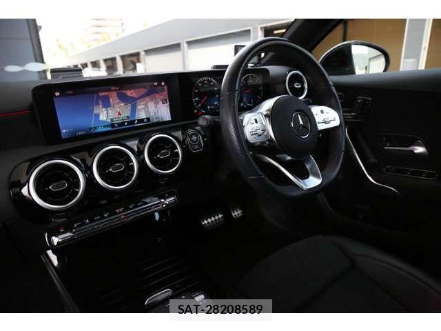 Mercedes Benz A-CLASS 2021-09 8131130-11