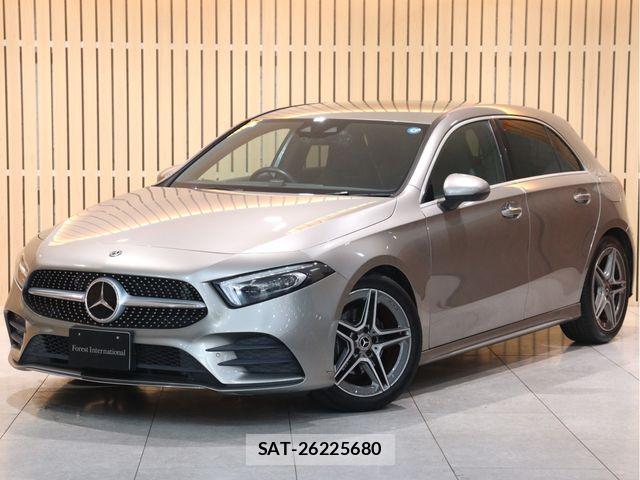 Mercedes Benz A-CLASS 2019-03 8131131-0