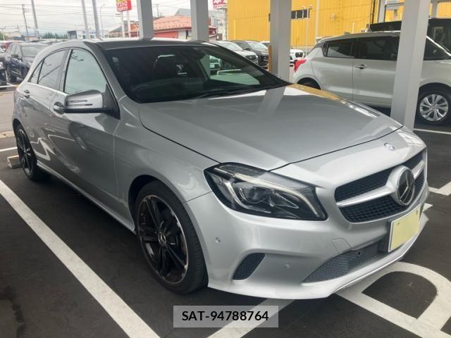 Mercedes Benz A-CLASS 2016-06 8158768-0