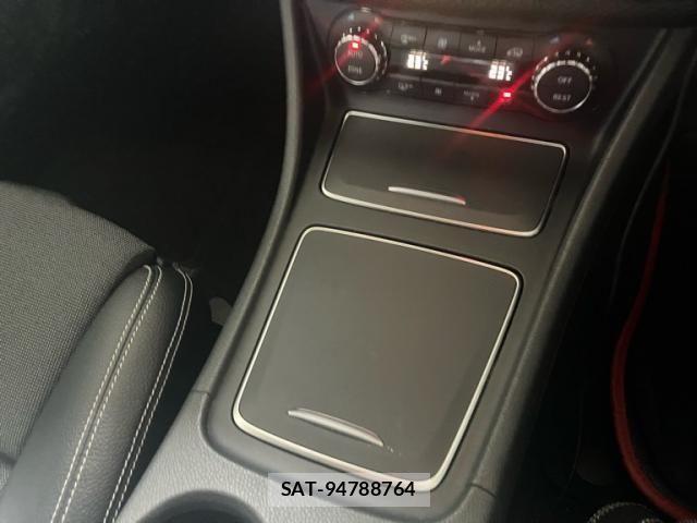Mercedes Benz A-CLASS 2016-06 8158768-18