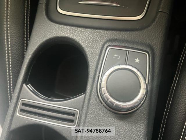Mercedes Benz A-CLASS 2016-06 8158768-19
