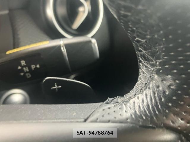 Mercedes Benz A-CLASS 2016-06 8158768-25