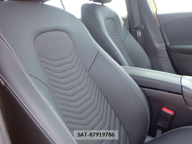 Mercedes Benz A-CLASS 2021-07 8158758-21