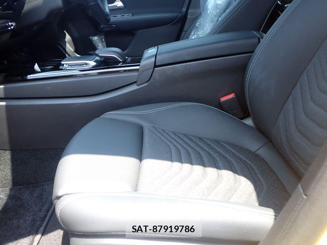 Mercedes Benz A-CLASS 2021-07 8158758-22