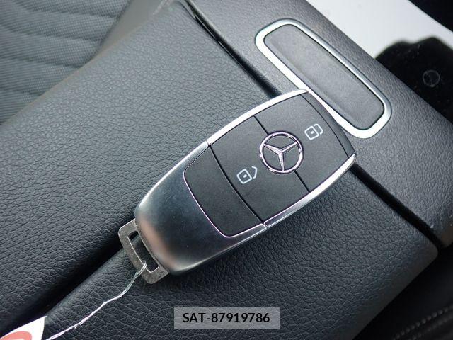 Mercedes Benz A-CLASS 2021-07 8158758-28