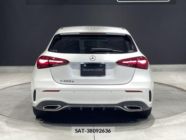 Mercedes Benz A-CLASS 2025-08 8158766-20