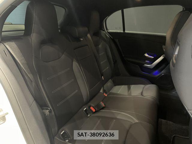 Mercedes Benz A-CLASS 2025-08 8158766-22