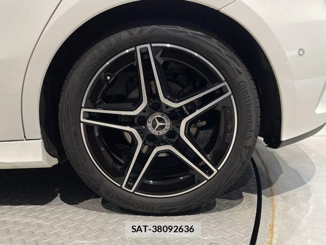 Mercedes Benz A-CLASS 2025-08 8158766-28