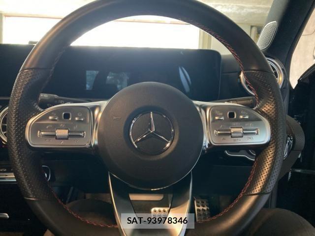 Mercedes Benz A-CLASS 2023-03 8230744-16