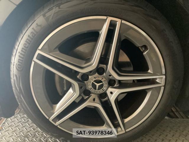 Mercedes Benz A-CLASS 2023-03 8230744-5