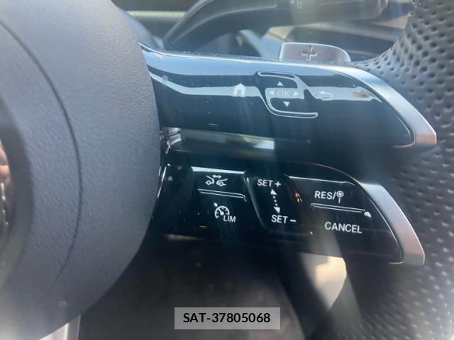 Mercedes Benz A-CLASS 2025-09 8230743-11