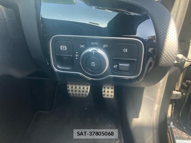 Mercedes Benz A-CLASS 2025-09 8230743-12