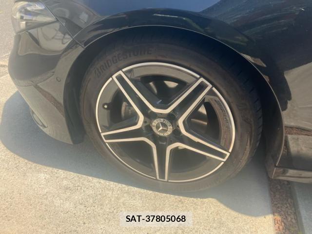 Mercedes Benz A-CLASS 2025-09 8230743-6