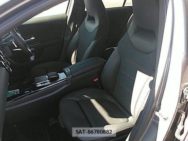 Mercedes Benz A-CLASS 2019-10 8245843-10