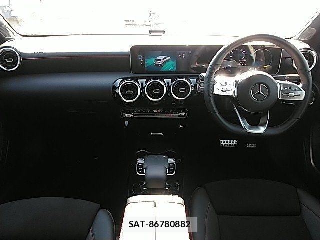 Mercedes Benz A-CLASS 2019-10 8245843-7