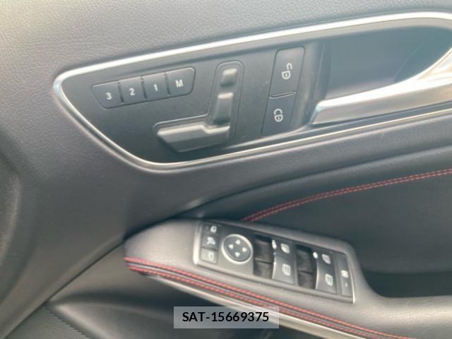Mercedes Benz A-CLASS 2014-03 8245847-9