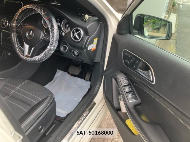 Mercedes Benz A-CLASS 2014-07 8245846-14