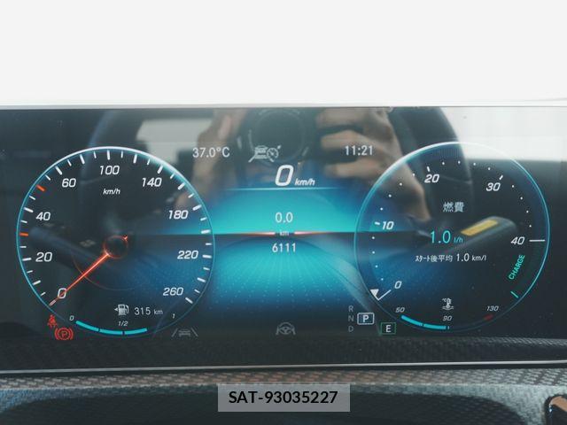 Mercedes Benz A-CLASS 2019-04 8315343-13