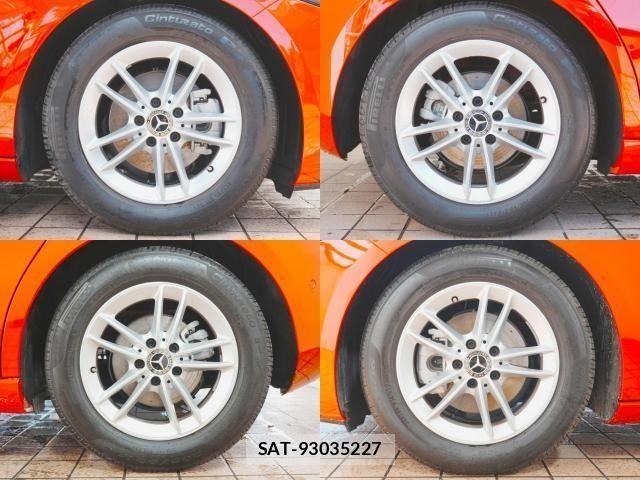 Mercedes Benz A-CLASS 2019-04 8315343-6