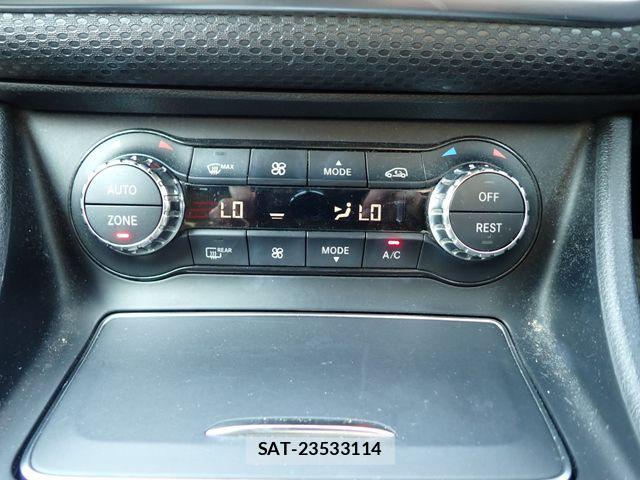 Mercedes Benz A-CLASS 2018-05 8336698-15