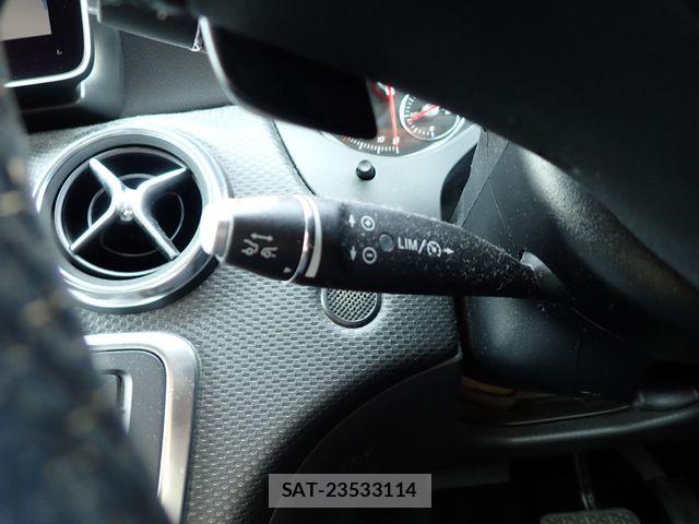 Mercedes Benz A-CLASS 2018-05 8336698-17