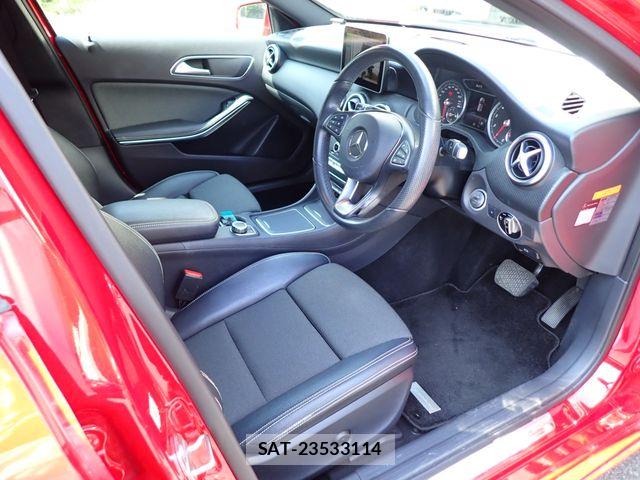 Mercedes Benz A-CLASS 2018-05 8336698-1