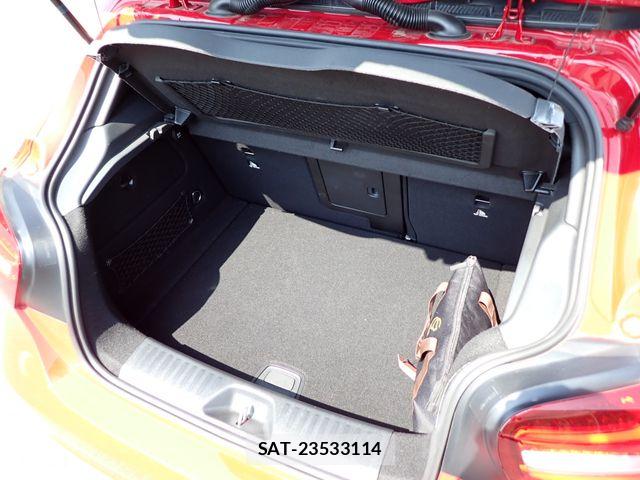 Mercedes Benz A-CLASS 2018-05 8336698-22