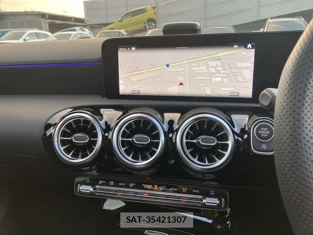 Mercedes Benz A-CLASS 2025-06 8336695-7