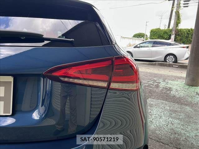 Mercedes Benz A-CLASS 2022-05 8336696-9