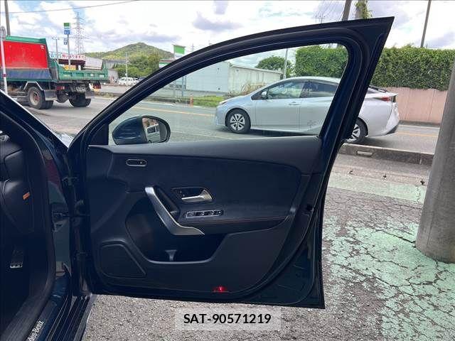 Mercedes Benz A-CLASS 2022-05 8336696-11