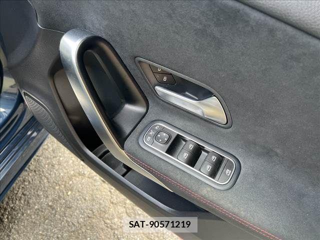 Mercedes Benz A-CLASS 2022-05 8336696-12