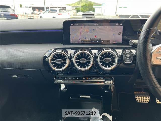 Mercedes Benz A-CLASS 2022-05 8336696-14