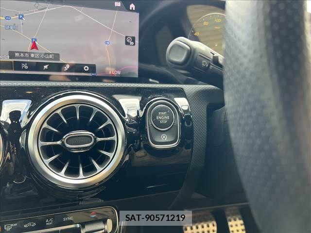 Mercedes Benz A-CLASS 2022-05 8336696-15