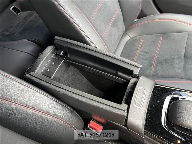 Mercedes Benz A-CLASS 2022-05 8336696-18