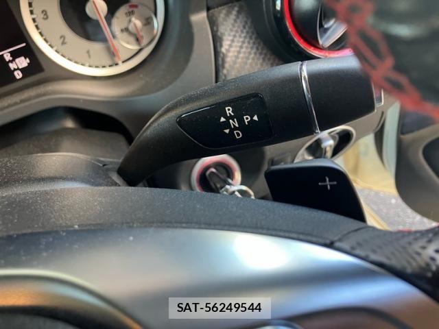 Mercedes Benz A-CLASS 2013-07 8354907-9