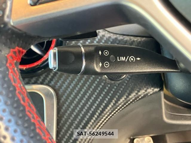 Mercedes Benz A-CLASS 2013-07 8354907-10