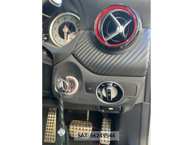 Mercedes Benz A-CLASS 2013-07 8354907-7