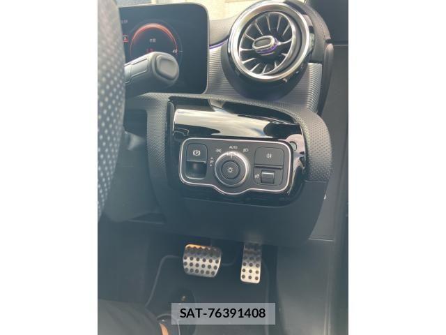 Mercedes Benz A-CLASS 2019-09 8354905-18
