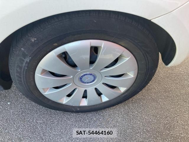 Mercedes Benz A-CLASS 2009-05 8354908-16