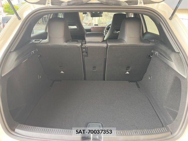 Mercedes Benz A-CLASS 2023-09 8354904-11