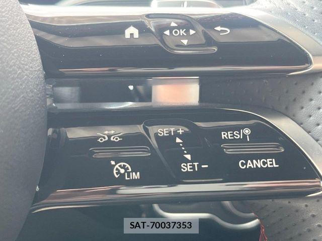 Mercedes Benz A-CLASS 2023-09 8354904-3